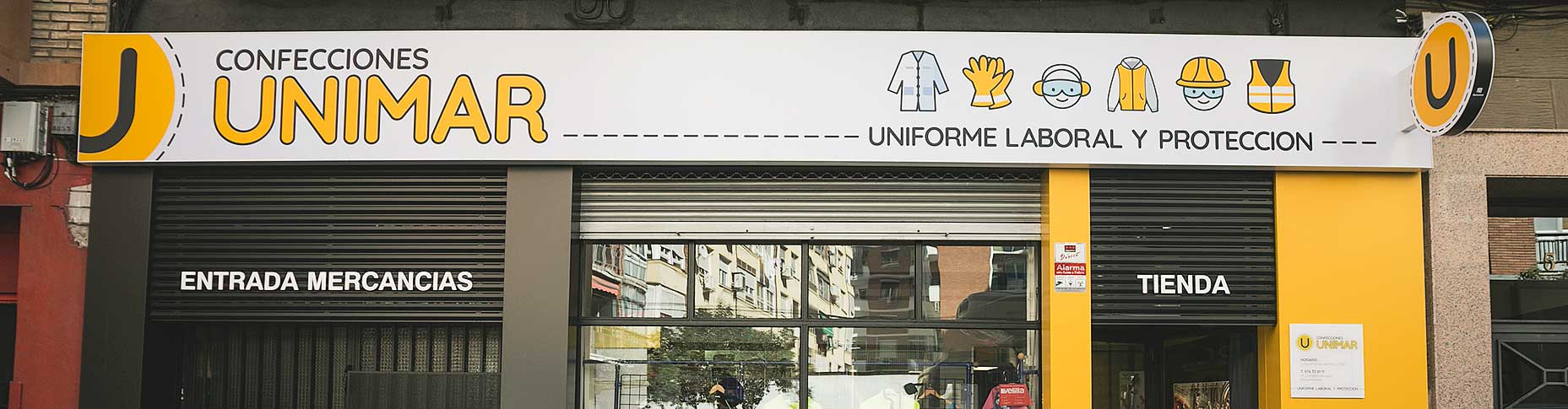 Fachada de la tienda de Unimar fabricantes de ropa laboral